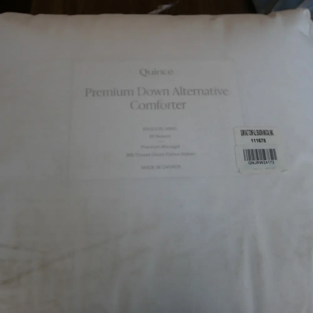 New Quince All Season Premium Down Alternative Duvet Insert Comforter King